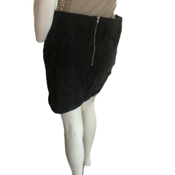 Pre loved Blank NYC Embellished Denim boho Skirt - - Picture 7 of 14